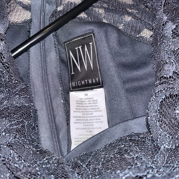 Formal Long Gown - Picture 5 of 6